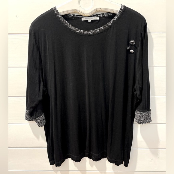 🖤 FA CONCEPT Black Top with Polka Dot Accents – Size 1X (refer to measurements) - Picture 1 of 7